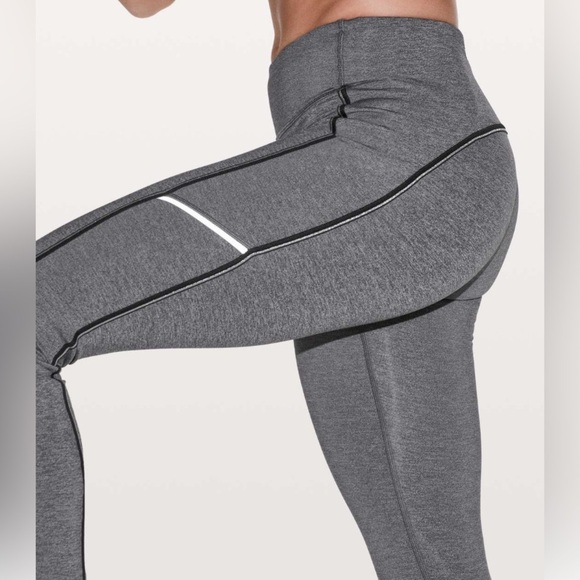 Lululemon Speed Up Tight * Metallic 28"
Heathered Black - Picture 6 of 13